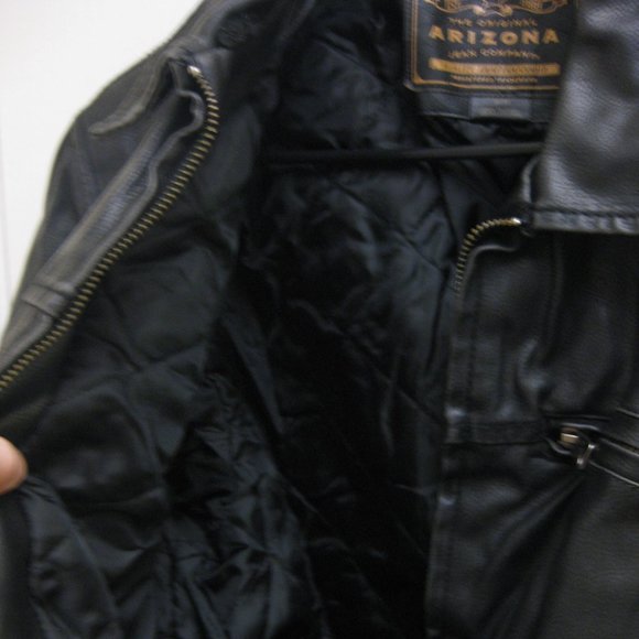 EUC black Arizona faux leather jacket M medium - Picture 6 of 6